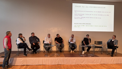 Podiumsdiskussion Podiumsdiskussion