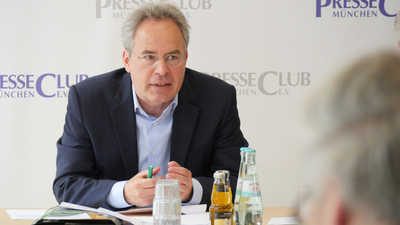 Lage der bayerischen Bau- und Ausbaubetriebe Lage der bayerischen Bau- und Ausbaubetriebe